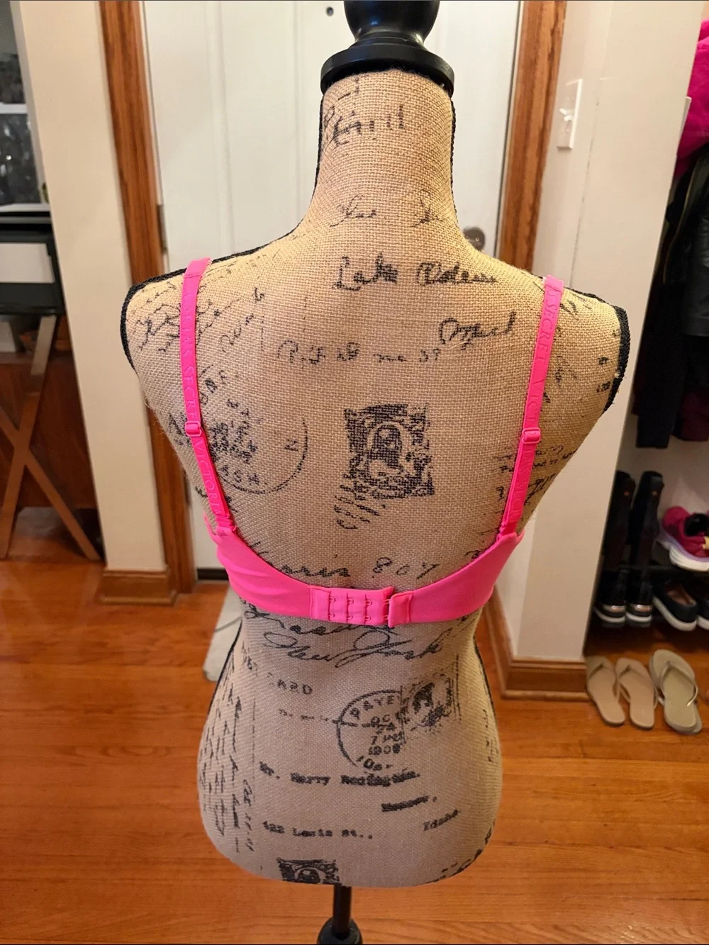 Pink Lace Push-Up Bra - Women Intimates
